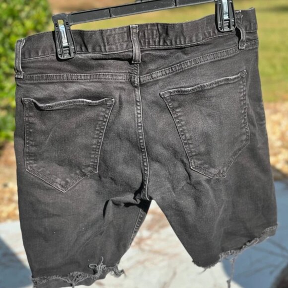 Express Black Denim Jeans Shorts - Picture 3 of 6
